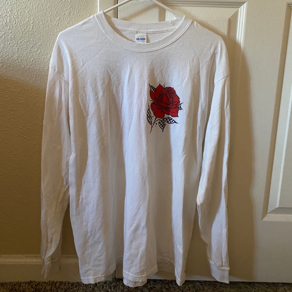 White long sleeve shirt w rose